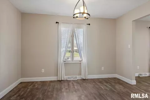 2028 Croydon Dr, Springfield, IL 62703 photo 10