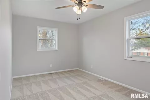 Bedroom - 7 Interlacken Rd, Springfield, IL 62704 photo 5 of 8