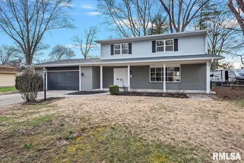 Exterior - 7 Interlacken Rd, Springfield, IL 62704 photo 2 of 9