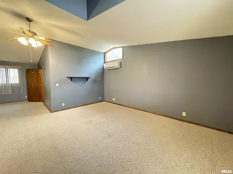 Bedroom - 1740 120th St, Cameron, IL 61423 photo 1 of 11