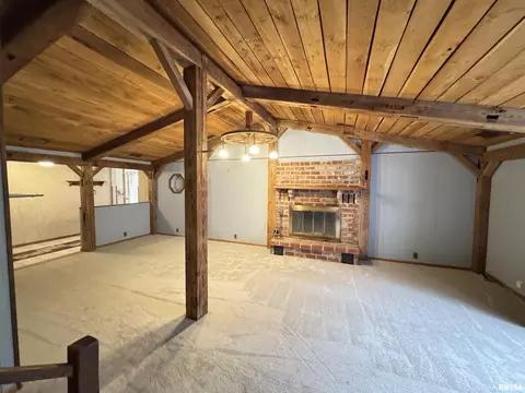 Living - 1740 120th St, Cameron, IL 61423 photo 1 of 9