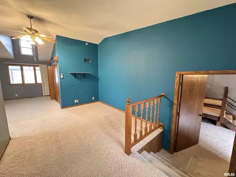 Living - 1740 120th St, Cameron, IL 61423 photo 7 of 9