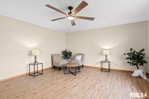 2680 Tozer Rd, Springfield, IL 62707 photo 5