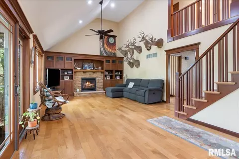 Other - 3120 Kensington Dr, Springfield, IL 62702 photo 1 of 11
