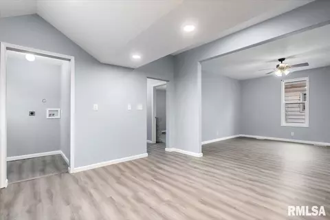 1108 N 12th St, Springfield, IL 62702 photo 18