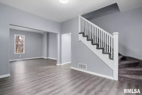 1108 N 12th St, Springfield, IL 62702 photo 9