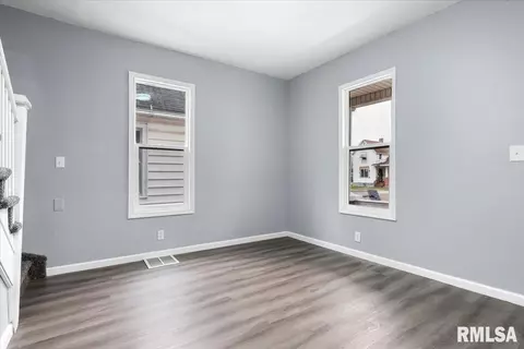 1108 N 12th St, Springfield, IL 62702 photo 10