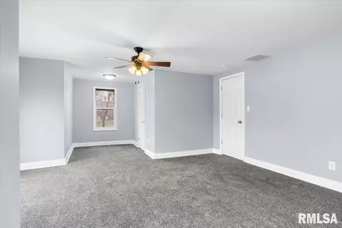 1108 N 12th St, Springfield, IL 62702 photo 30