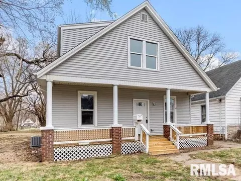 1108 N 12th St, Springfield, IL 62702