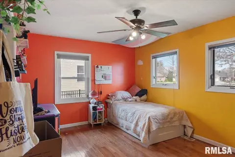Bedroom - 3400 Ginger Creek Dr, Springfield, IL 62711 photo 6 of 9