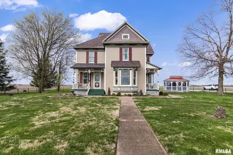 6345 Auburn Rd, Auburn, IL 62615