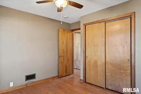 2524 S Walnut St, Springfield, IL 62704 photo 16