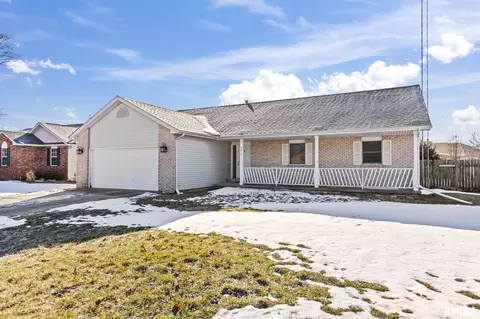 4620 Dickey John Rd, Auburn, IL 62615