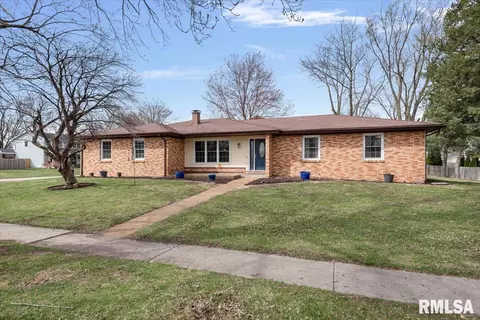 2501 Huntleigh Rd, Springfield, IL 62704