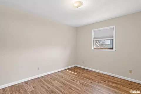 2604 Arlington Dr, Springfield, IL 62704 photo 23