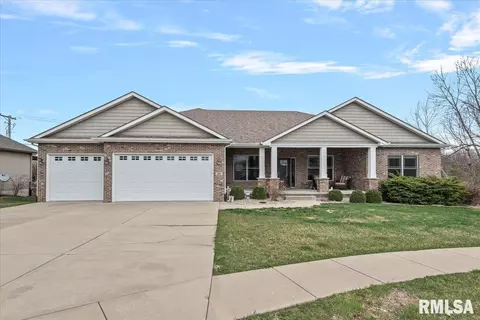 480 Oxley Dr, Springfield, IL 62711