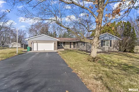 61 Longview Dr, Springfield, IL 62712 photo 2
