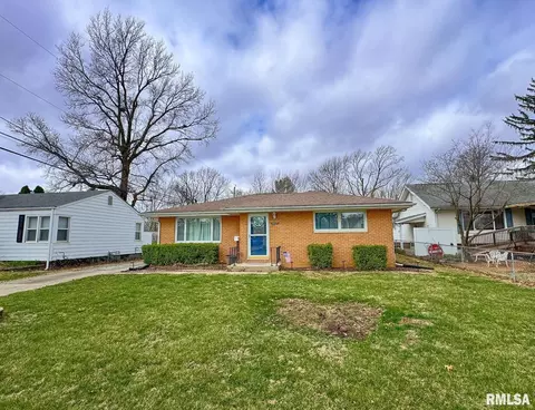 2607 S Lincoln Ave, Springfield, IL 62704