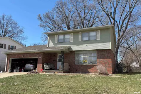 2609 Arlington Dr, Springfield, IL 62704