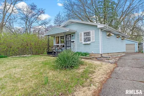 2628 Kent Dr, Springfield, IL 62703