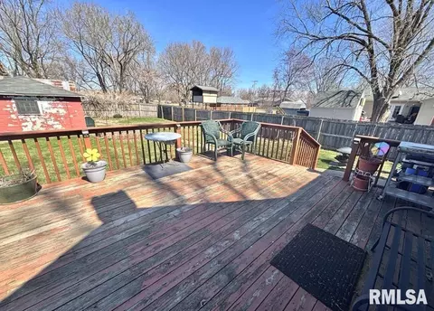 234 E Jefferson St, Greenview, IL 62642 photo 8