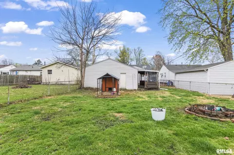 2364 E Keys Ave, Springfield, IL 62702 photo 6