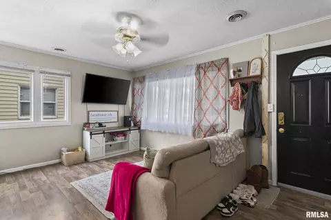 2364 E Keys Ave, Springfield, IL 62702 photo 10