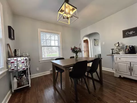 2153 S State St, Springfield, IL 62704 photo 6