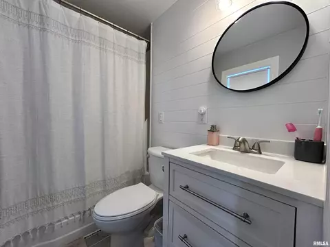 2153 S State St, Springfield, IL 62704 photo 24