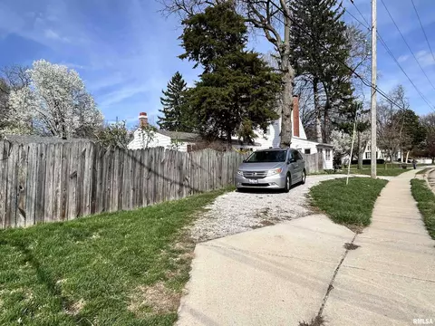 2153 S State St, Springfield, IL 62704 photo 32