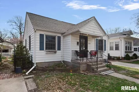 1824 S Walnut St, Springfield, IL 62704 photo 4