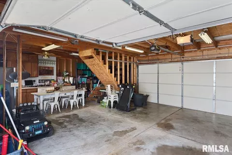 1824 S Walnut St, Springfield, IL 62704 photo 36