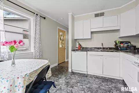 Other - 2522 Burton Dr, Springfield, IL 62703 photo 4 of 6
