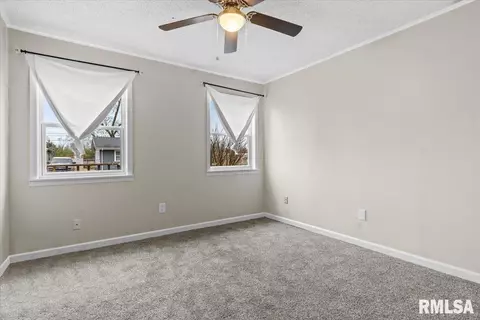 Bedroom - 2522 Burton Dr, Springfield, IL 62703 photo 1 of 4