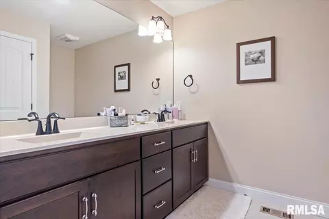 4401 Bay Hill Dr, Springfield, IL 62711 photo 19