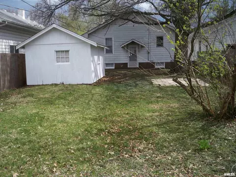 1933 S Pasfield St, Springfield, IL 62704 photo 4
