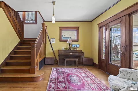 833 S Lincoln Ave, Springfield, IL 62704 photo 5