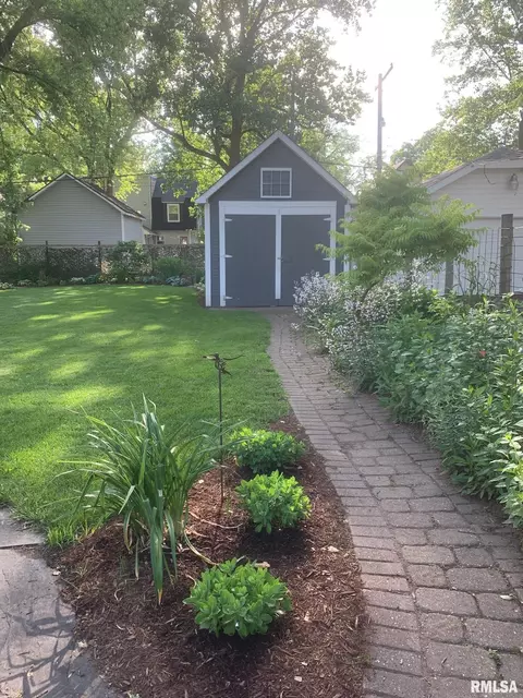 833 S Lincoln Ave, Springfield, IL 62704 photo 31