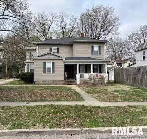 301-303 N Diamond St, Jacksonville, IL 62650