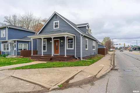 629 N Mclean St, Lincoln, IL 62656