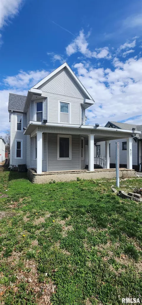 527 S Grand Ave, Springfield, IL 62704