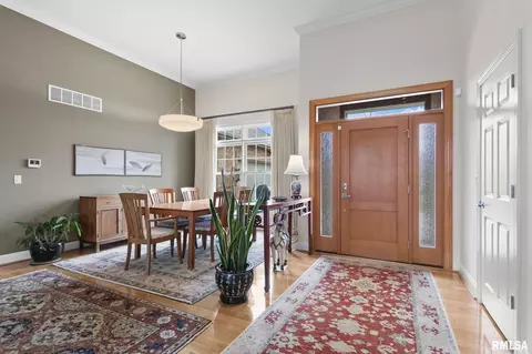 Entry Way - 3113 Ironoak Cir, Springfield, IL 62711 photo 1 of 5