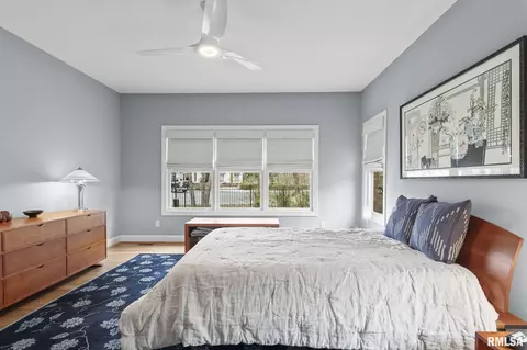 Bedroom - 3113 Ironoak Cir, Springfield, IL 62711 photo 2 of 7