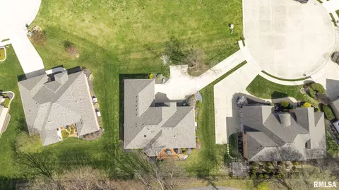 View/Area - 3113 Ironoak Cir, Springfield, IL 62711 photo 12 of 13