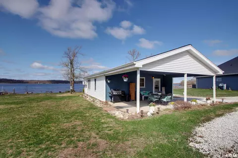 2160 N State Highway 96 St, Nauvoo, IL 62354
