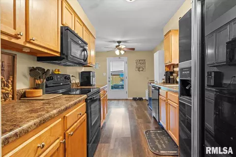 16 Marian Ln, Springfield, IL 62704 photo 8