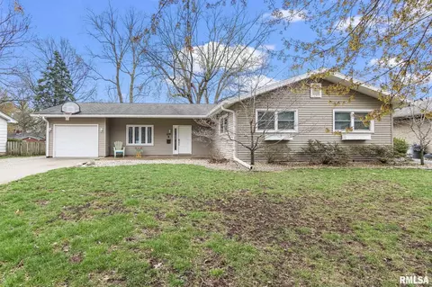 2216 Fairway Dr, Springfield, IL 62704 photo 2