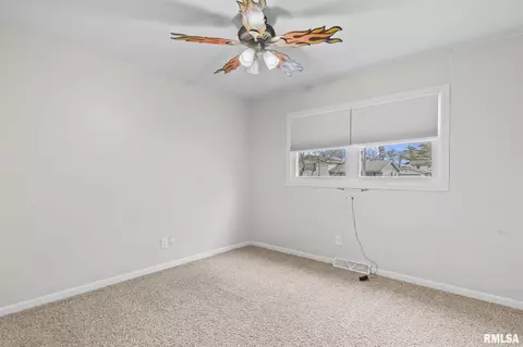 2216 Fairway Dr, Springfield, IL 62704 photo 23