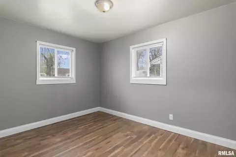 Bedroom - 11 Bunn Ct, Springfield, IL 62703 photo 1 of 4