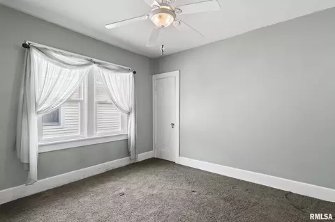 920 N Walnut St, Springfield, IL 62702 photo 16